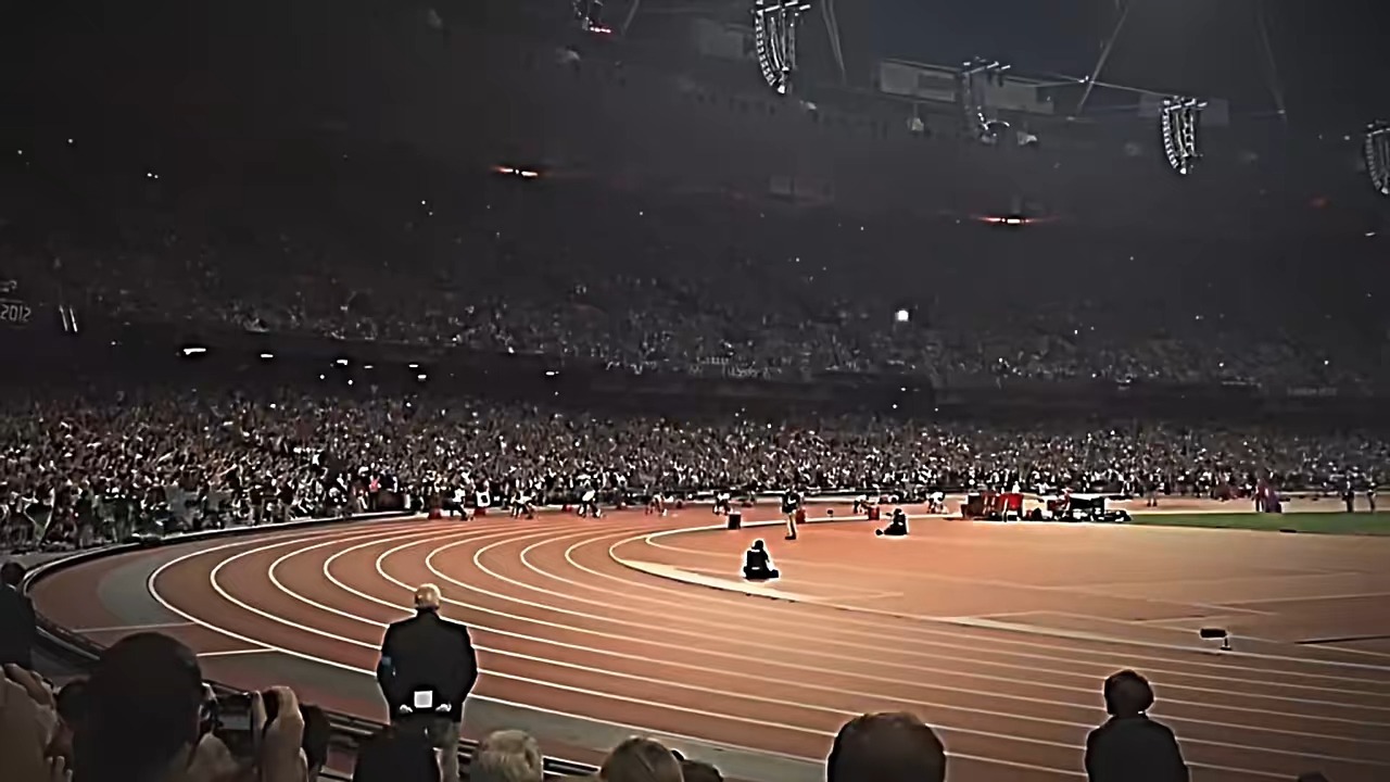 包含邀请赛巅峰对决！博尔特能否带领球队遭遇淘汰？的词条